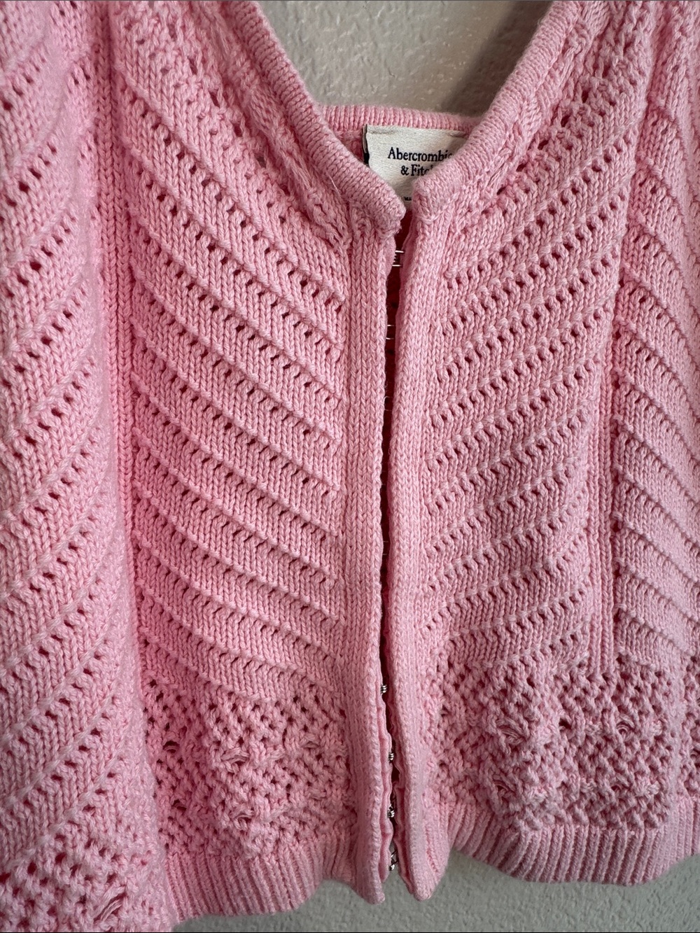 Abercrombie & Fitch Crochet Style Sweater Tank in Pink - L - Picture 2 of 4